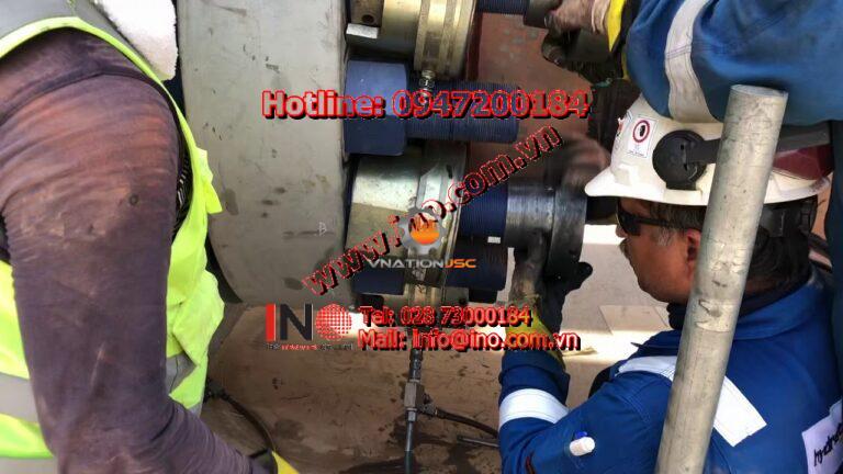 HYDRAULIC BOLT TENSIONING